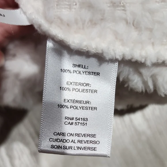 Calvin Klein Cream Faux-Sherpa Zip Jacket - Picture 9 of 9